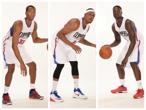 露出明显的 露出明显的